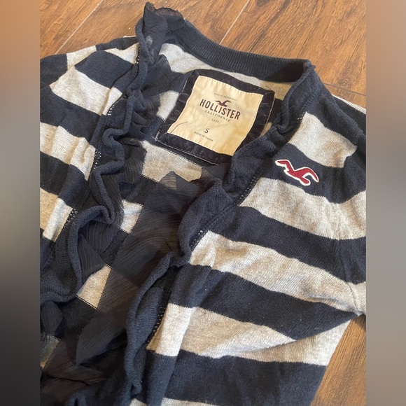 Hollister frilly open shawl sweater blue & grey - Picture 2 of 2